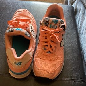 New balance shoes